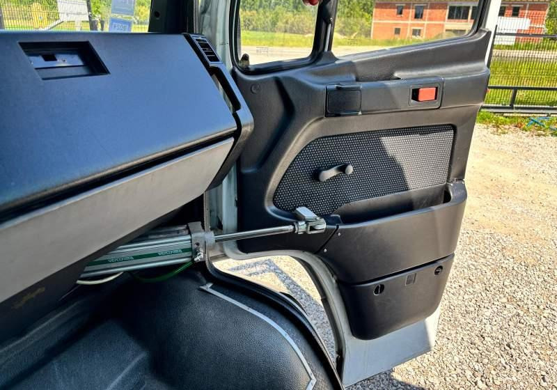 Piepilsētas autobuss Mercedes-Benz Vario miejsc 39 274tys km Winda/7775: foto 15