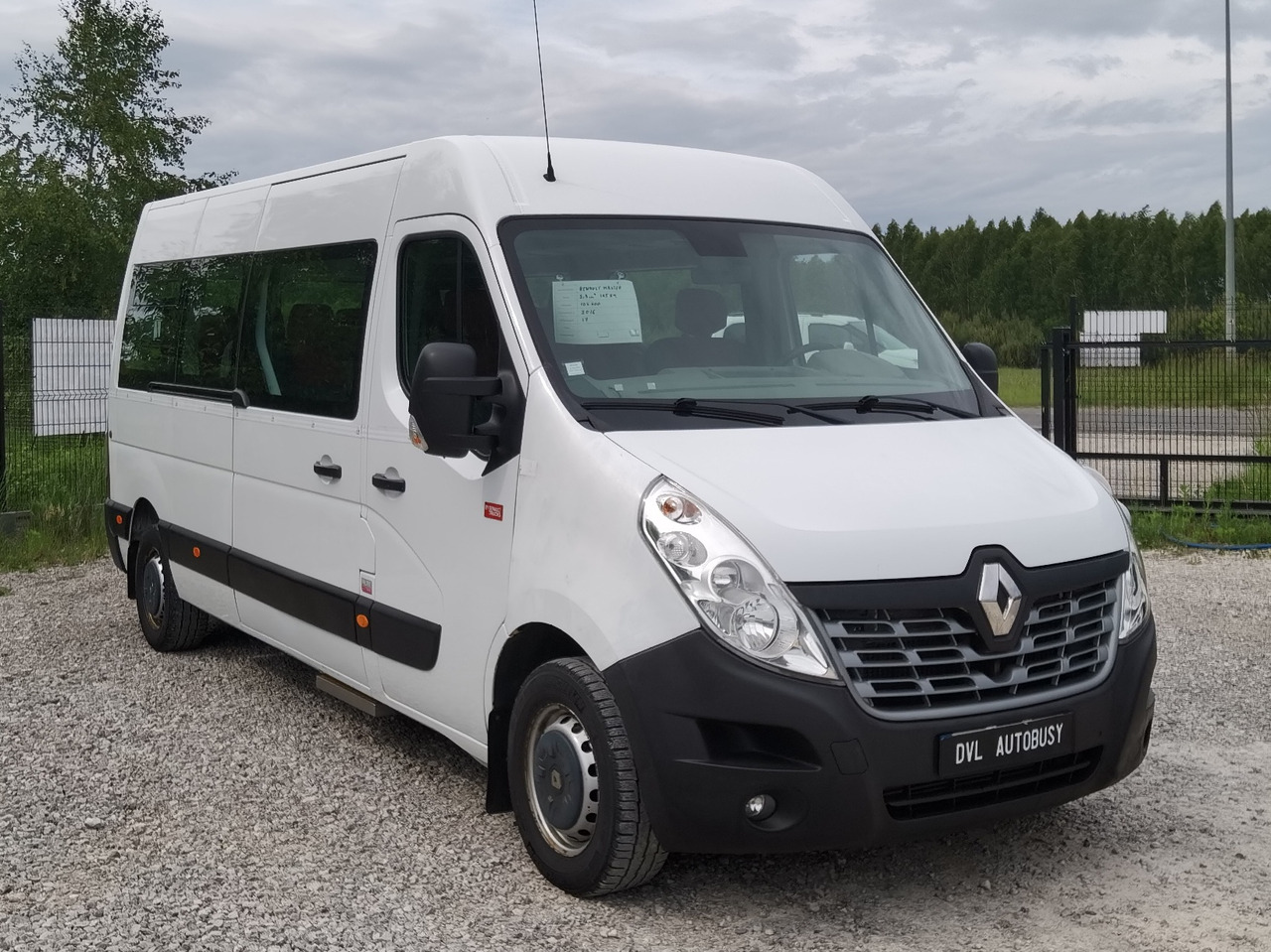 Renault Master 17 miejsc EURO 6 100tys km - Piepilsētas autobuss: foto 1 Renault Master 17 miejsc EURO 6 100tys km - Piepilsētas autobuss: foto 1