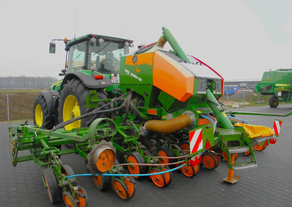 Amazone EDX 6000-2C Xpress 8 rzedowy, Nie Malowany, Stan Bardzo Dobry - Sējmašīna: foto 2 Amazone EDX 6000-2C Xpress 8 rzedowy, Nie Malowany, Stan Bardzo Dobry - Sējmašīna: foto 2