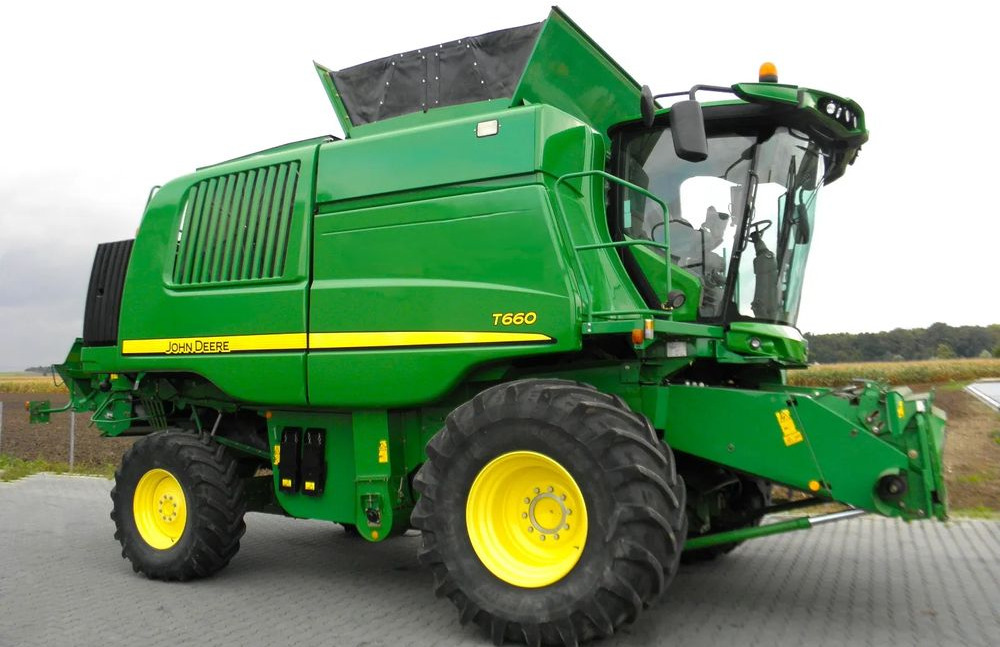 John Deere T660 2014 Rok, heder 7,6m, 2700 mtg na silniku, Najbogatsza Wersja, Nie Malowany, Stan Idealny - Labības kombains: foto 4 John Deere T660 2014 Rok, heder 7,6m, 2700 mtg na silniku, Najbogatsza Wersja, Nie Malowany, Stan Idealny - Labības kombains: foto 4