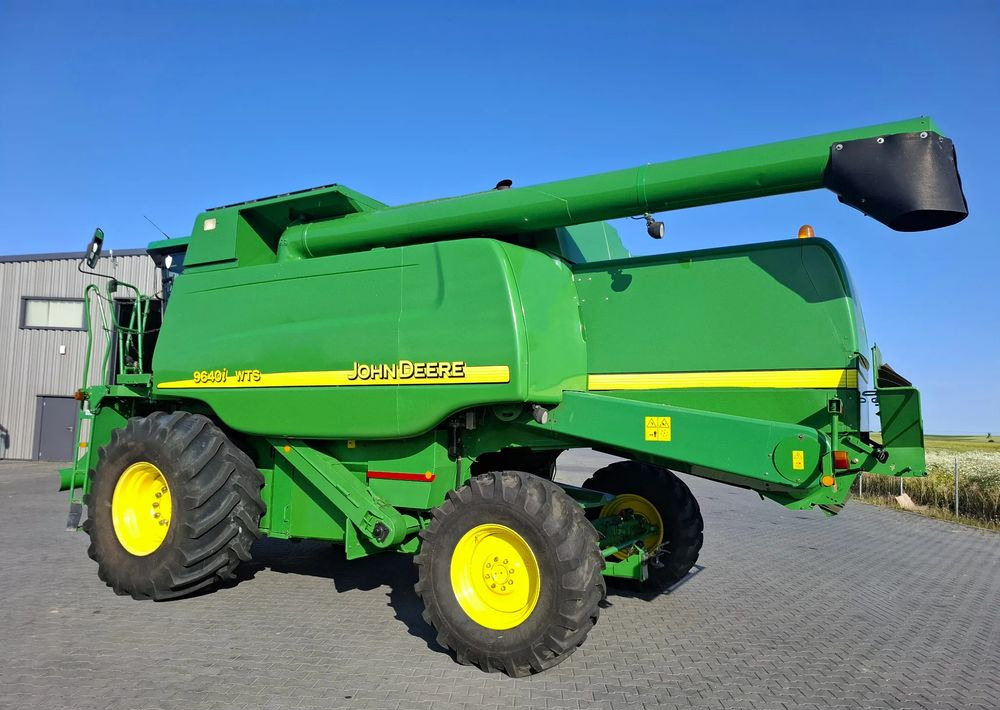 John Deere WTS 9640i 2005 Rok, heder 6,1m, Stol do rzepaku, Nie Malowany, Stan Bardzo Dobry - Labības kombains: foto 5 John Deere WTS 9640i 2005 Rok, heder 6,1m, Stol do rzepaku, Nie Malowany, Stan Bardzo Dobry - Labības kombains: foto 5