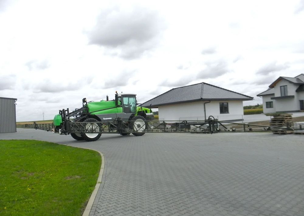 Miglotājs Tecnoma Laser 4240 2014 Rok, GPS, 36 M, Nie Malowany, Stan Bardzo Dobry: foto 13 Miglotājs Tecnoma Laser 4240 2014 Rok, GPS, 36 M, Nie Malowany, Stan Bardzo Dobry: foto 13