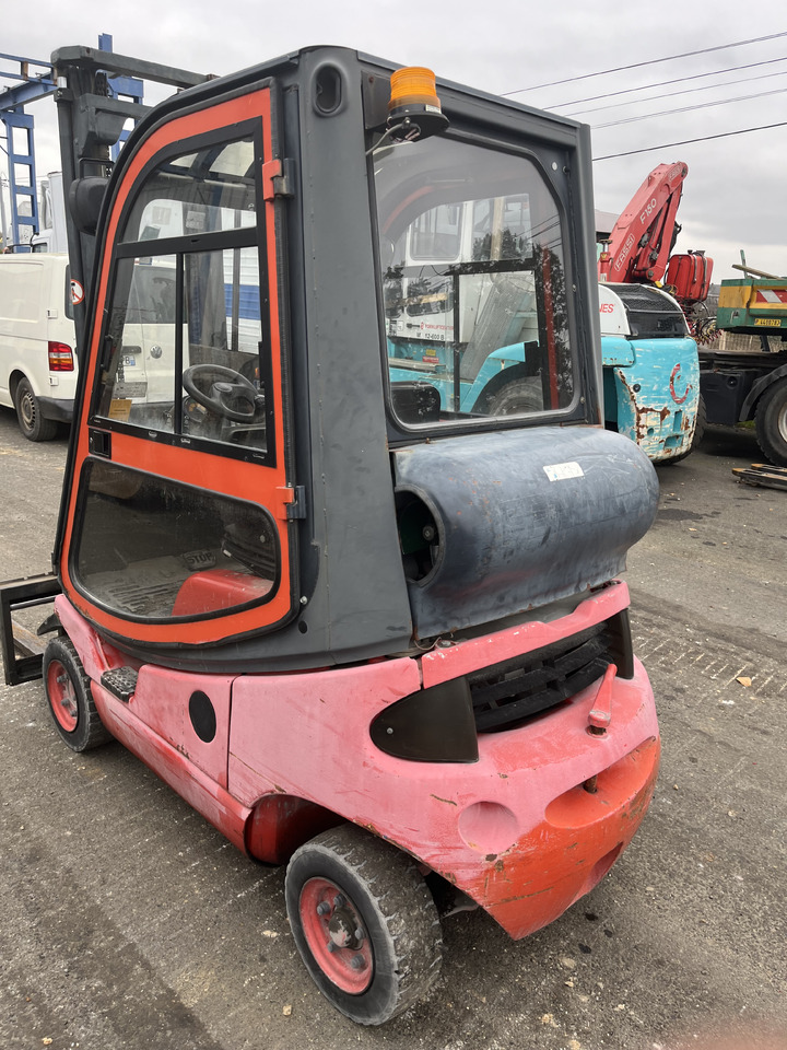 FENWICK H18 1t8 - Gāzes iekrāvējs: foto 5 FENWICK H18 1t8 - Gāzes iekrāvējs: foto 5