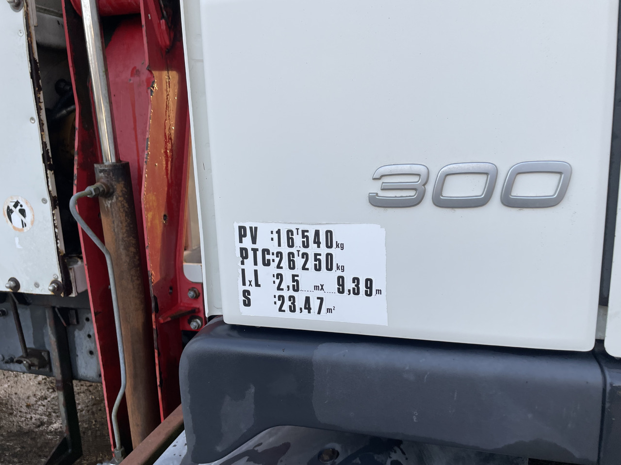 Volvo Fm9 300 - Atkritumu vedējs: foto 4 Volvo Fm9 300 - Atkritumu vedējs: foto 4