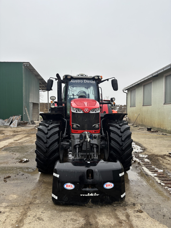 Massey Ferguson 8740S - Traktors: foto 2 Massey Ferguson 8740S - Traktors: foto 2