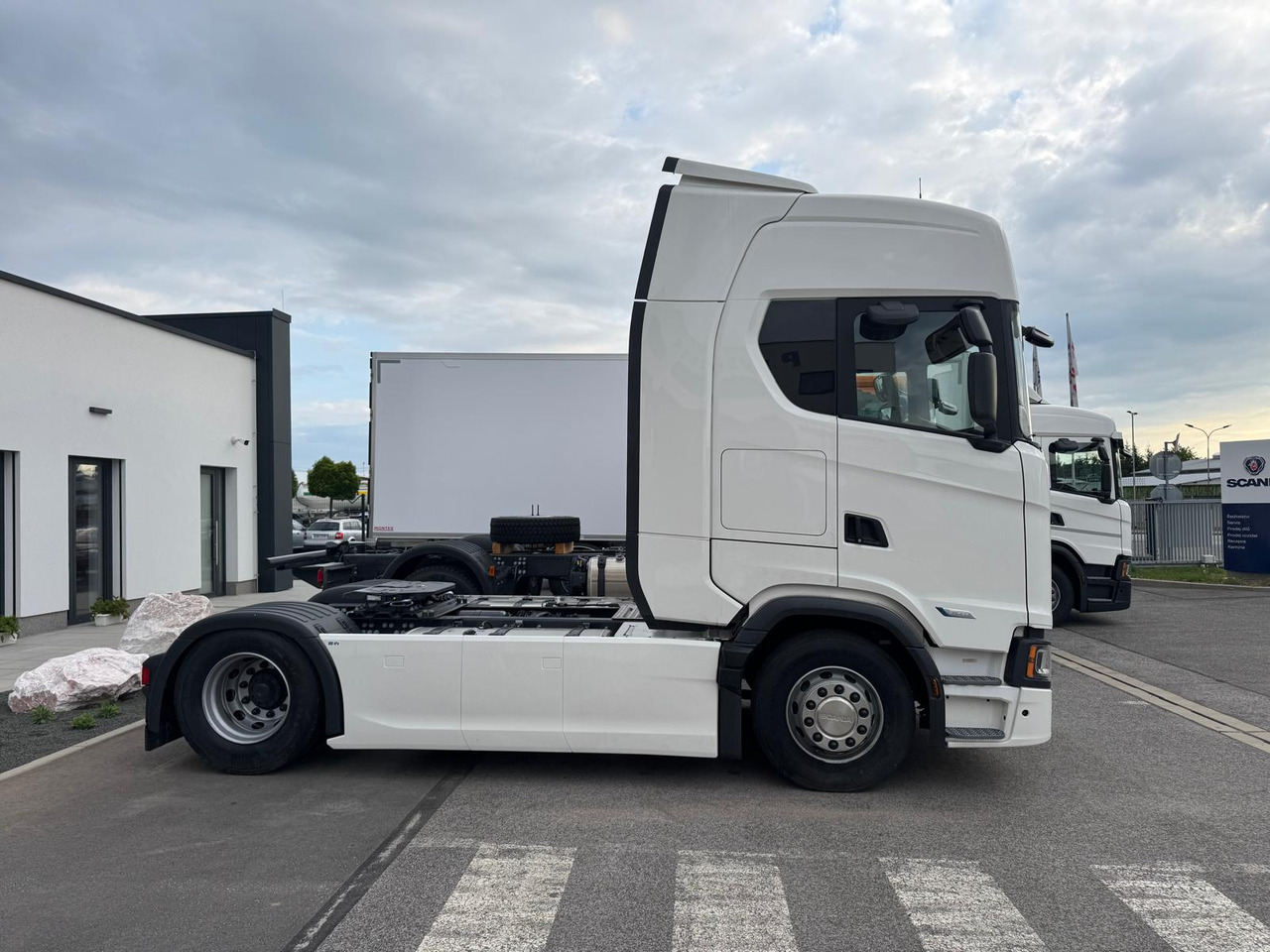SCANIA S500A4x2LA N323 - Vilcējs: foto 2 SCANIA S500A4x2LA N323 - Vilcējs: foto 2