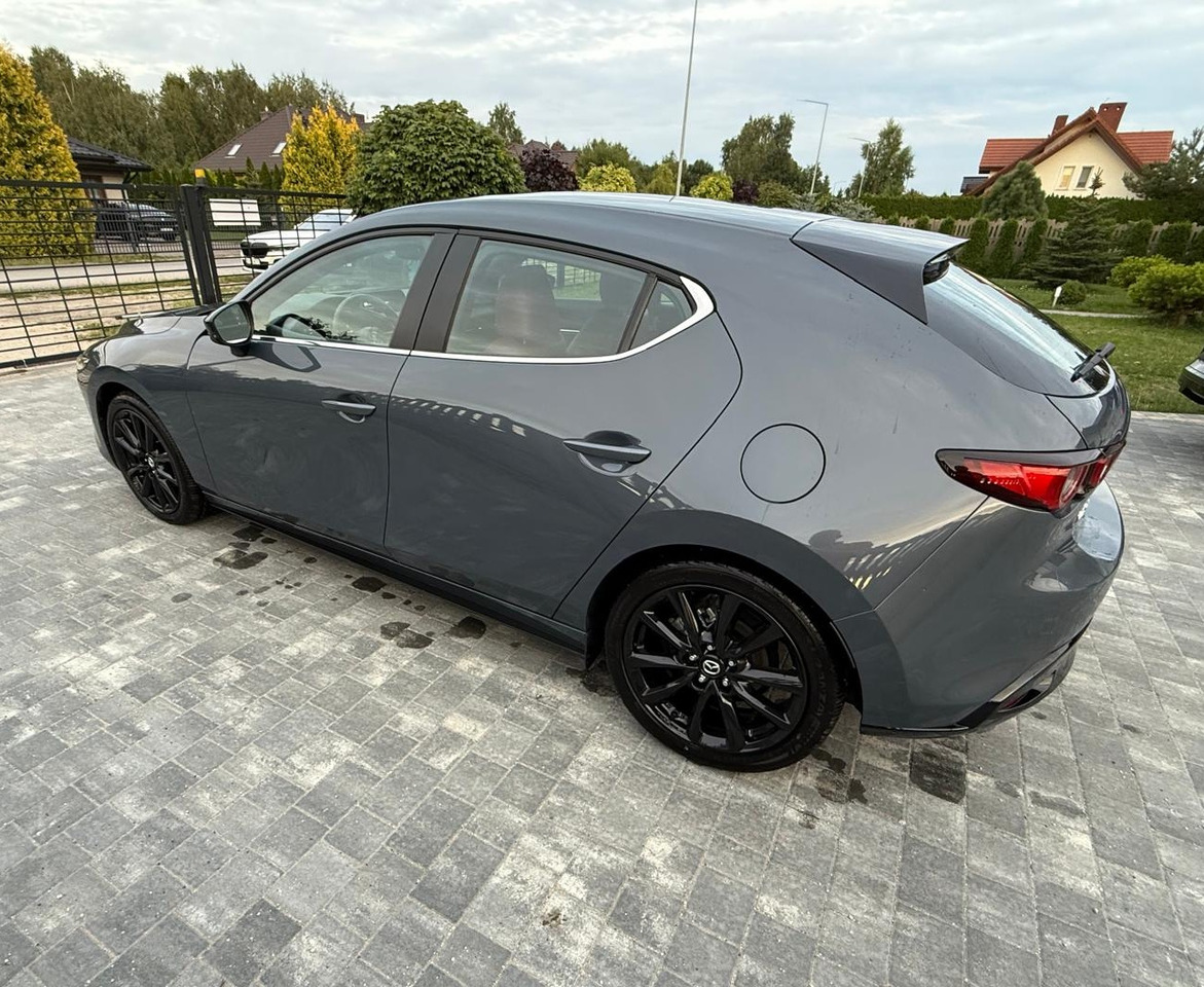 MAZDA 3 - Vieglā automašīna: foto 4 MAZDA 3 - Vieglā automašīna: foto 4