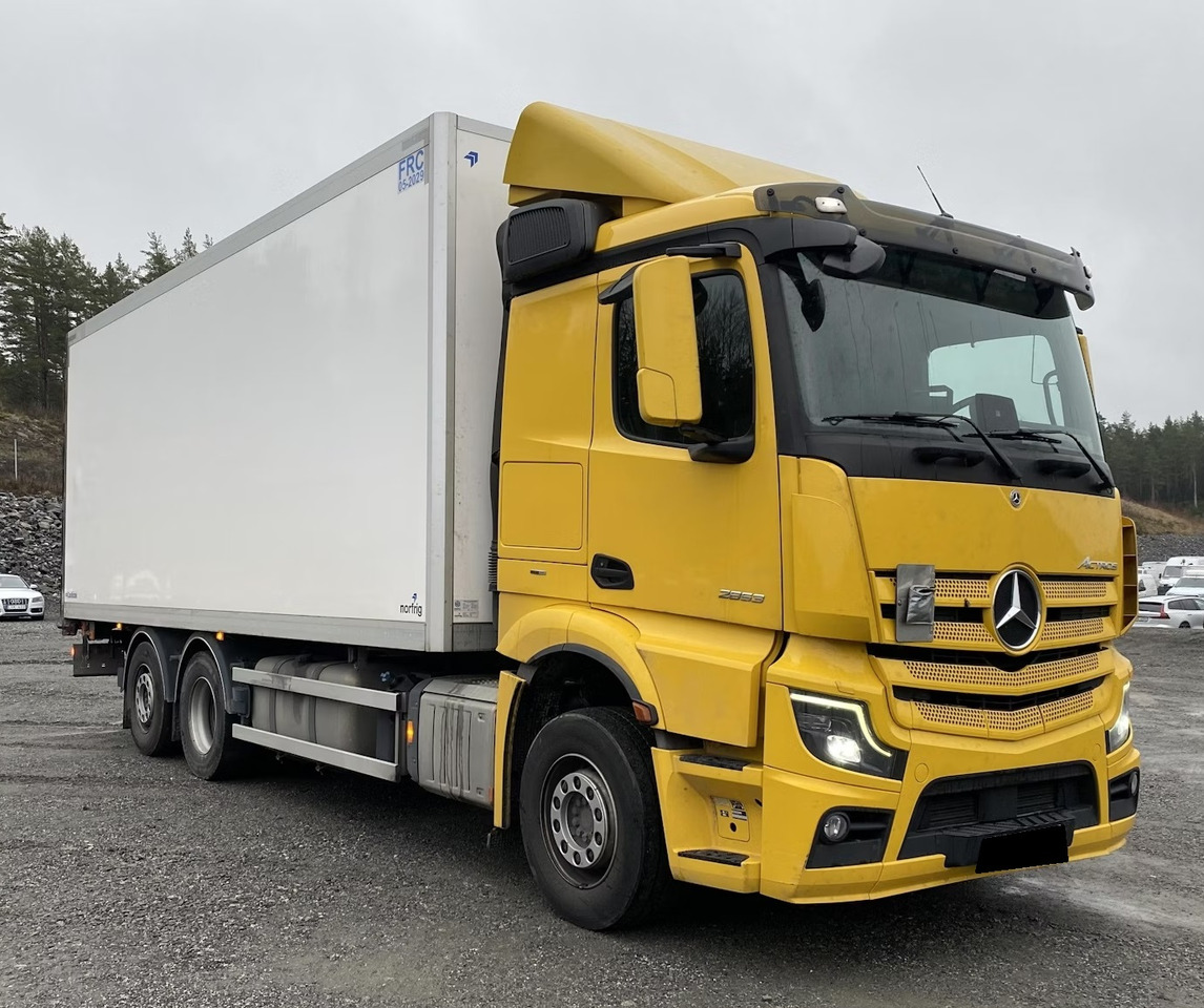 MERCEDES-BENZ Atego 2853 - Kravas automašīna refrižerators: foto 3 MERCEDES-BENZ Atego 2853 - Kravas automašīna refrižerators: foto 3