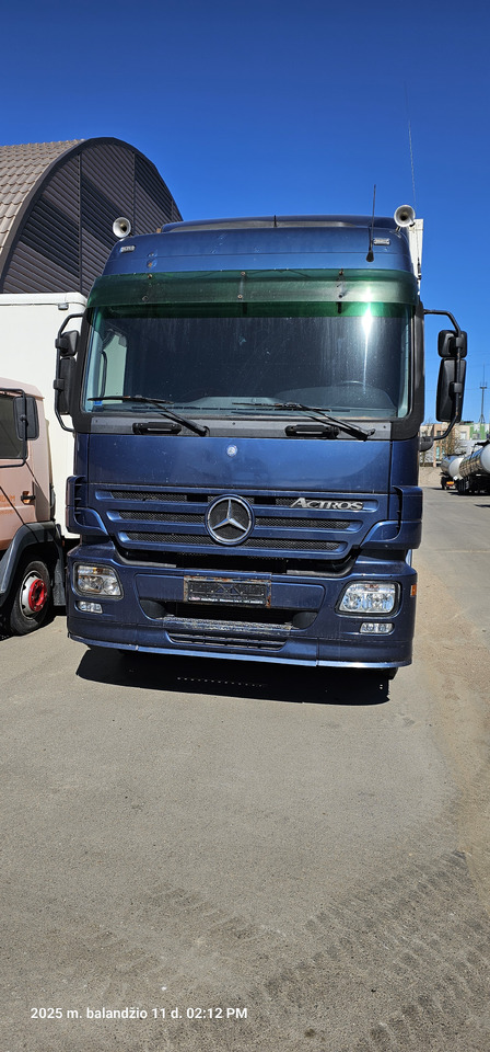 MERCEDES-BENZ Actros 2536 - Kravas automašīna: foto 3 MERCEDES-BENZ Actros 2536 - Kravas automašīna: foto 3