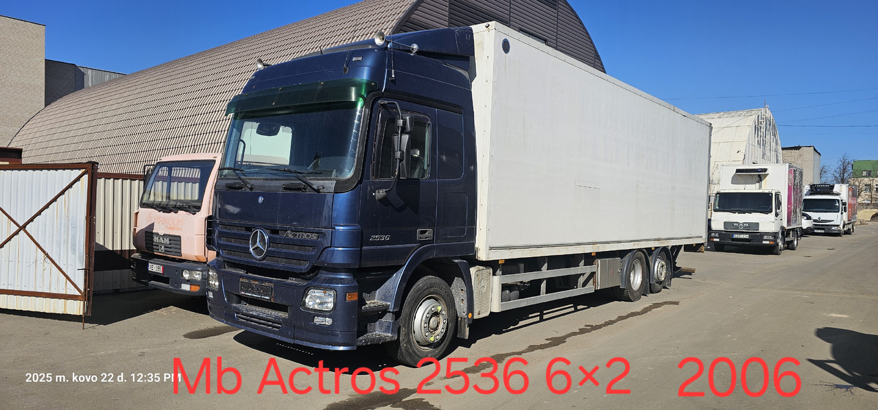 MERCEDES-BENZ Actros 2536 - Kravas automašīna: foto 1 MERCEDES-BENZ Actros 2536 - Kravas automašīna: foto 1
