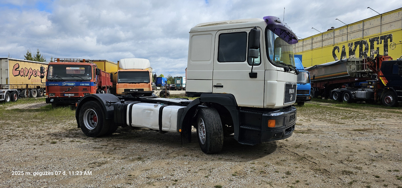 MAN 189.414 - Kravas automašīna ar tentu: foto 5 MAN 189.414 - Kravas automašīna ar tentu: foto 5