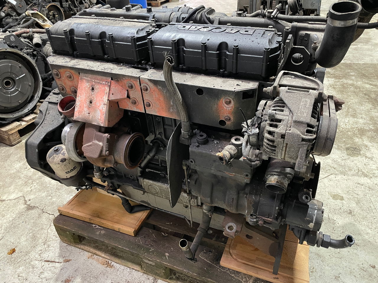 DAF Paccar Motor DAF Solaris PR 183 U2 Urbino 12 Van Hool Temsa 183U2 - Dzinējs - Autobuss: foto 3 DAF Paccar Motor DAF Solaris PR 183 U2 Urbino 12 Van Hool Temsa 183U2 - Dzinējs - Autobuss: foto 3