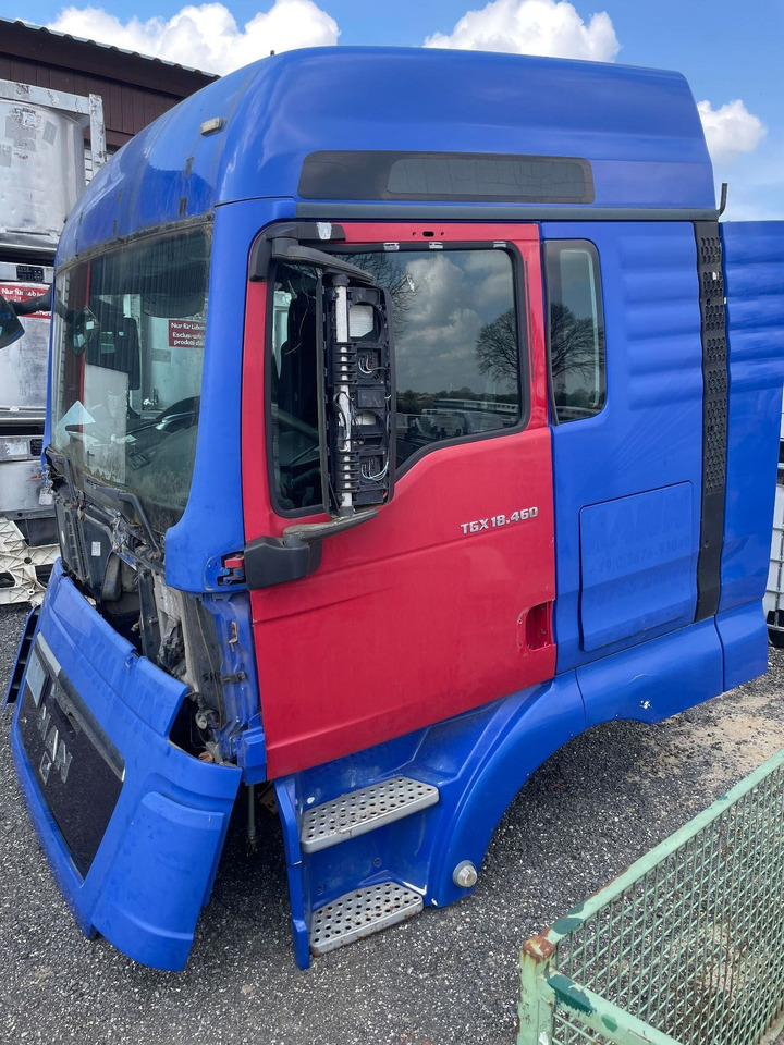 MAN Kabine MAN TGX 18.400 Euro 5 Bj. 2008 Fahrerhaus - Kabīne un interjers - Kravas automašīna: foto 3 MAN Kabine MAN TGX 18.400 Euro 5 Bj. 2008 Fahrerhaus - Kabīne un interjers - Kravas automašīna: foto 3
