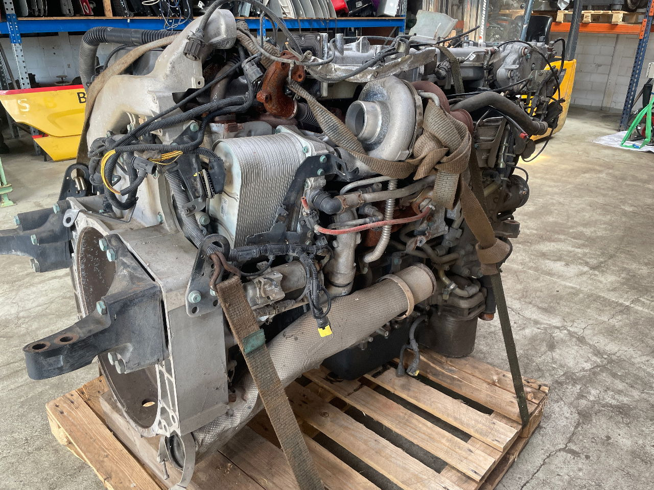 MAN MAN Motor D2676 LF45 TGS TGX D 2676 LF 45 Euro 6 - Dzinējs - Kravas automašīna: foto 4 MAN MAN Motor D2676 LF45 TGS TGX D 2676 LF 45 Euro 6 - Dzinējs - Kravas automašīna: foto 4