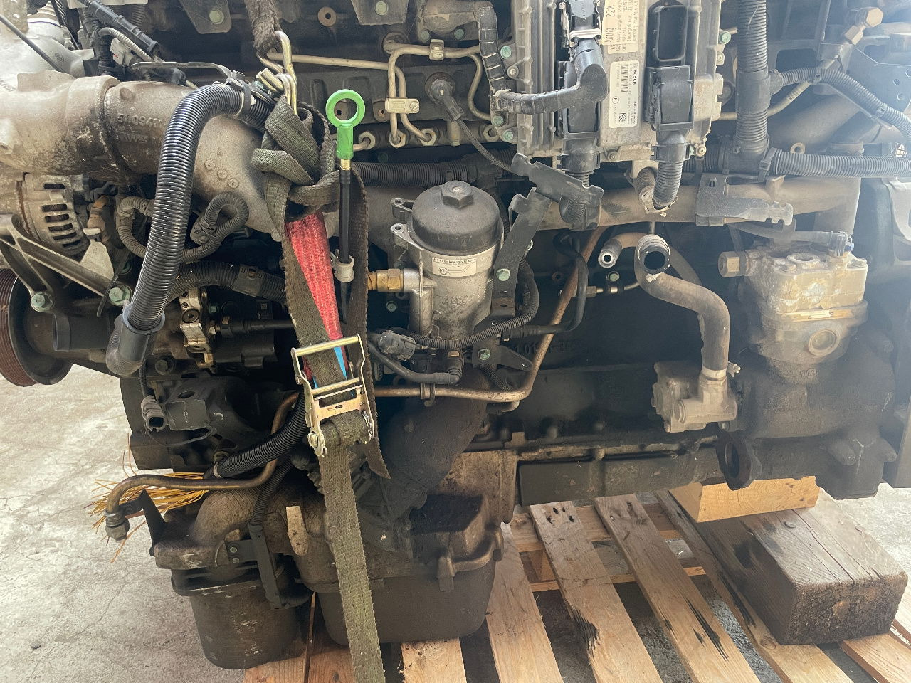 MAN MAN Motor D2676 LF45 TGS TGX D 2676 LF 45 Euro 6 - Dzinējs - Kravas automašīna: foto 2 MAN MAN Motor D2676 LF45 TGS TGX D 2676 LF 45 Euro 6 - Dzinējs - Kravas automašīna: foto 2