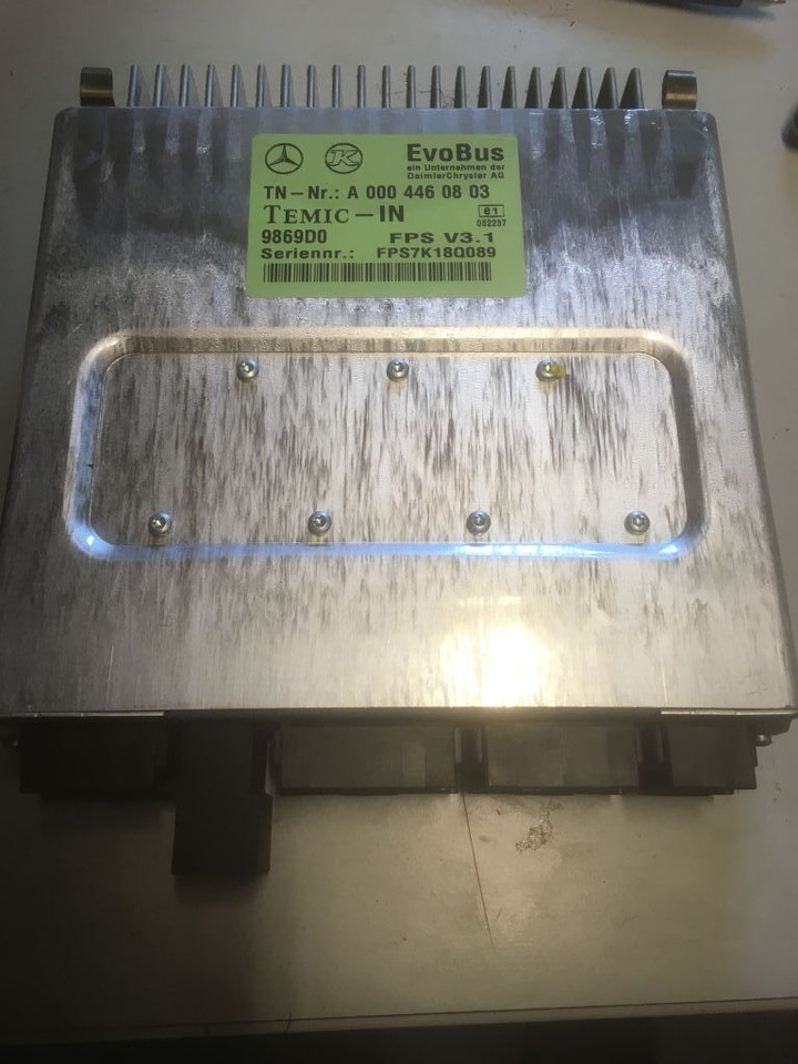 Mercedes-Benz Temic A0004460803 FPS 3.1 Steuergerät A 000 446 08 03 - Elektrosistēma - Autobuss: foto 1 Mercedes-Benz Temic A0004460803 FPS 3.1 Steuergerät A 000 446 08 03 - Elektrosistēma - Autobuss: foto 1