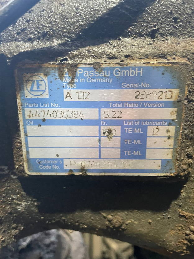 ZF Hinterachse Solaris LE A 132 Antriebsachse ZF 4474035384 - Aizmugurējā ass - Autobuss: foto 1 ZF Hinterachse Solaris LE A 132 Antriebsachse ZF 4474035384 - Aizmugurējā ass - Autobuss: foto 1