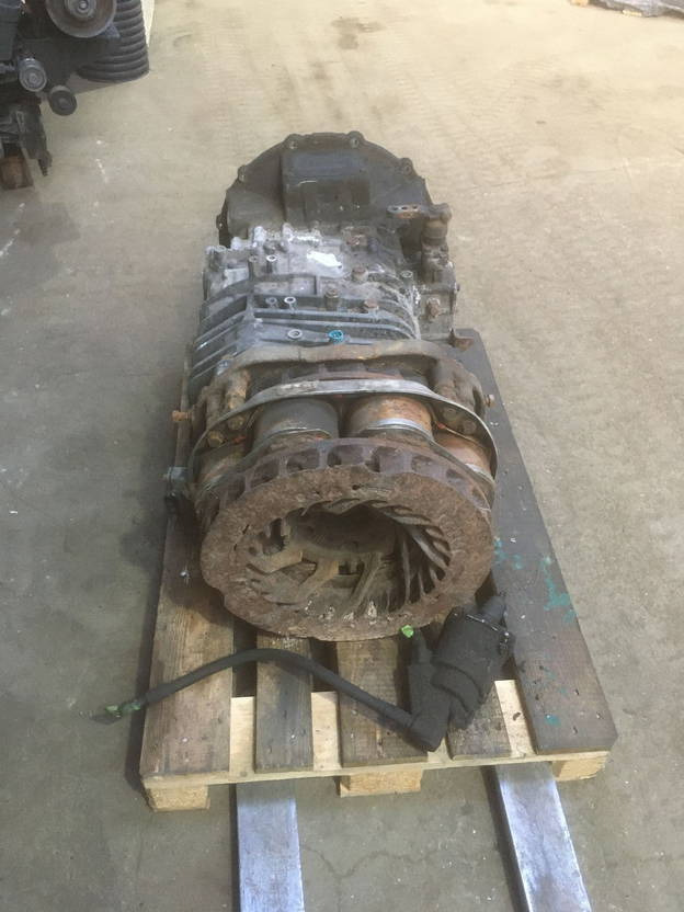 ZF ZF Getriebe 6S 1600 Ecolite Temsa DAF Paccar 6 1600 - Pārnesumkārba - Autobuss: foto 1 ZF ZF Getriebe 6S 1600 Ecolite Temsa DAF Paccar 6 1600 - Pārnesumkārba - Autobuss: foto 1