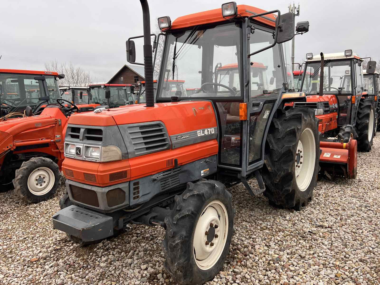 Kubota GL470 - Traktors: foto 1 Kubota GL470 - Traktors: foto 1