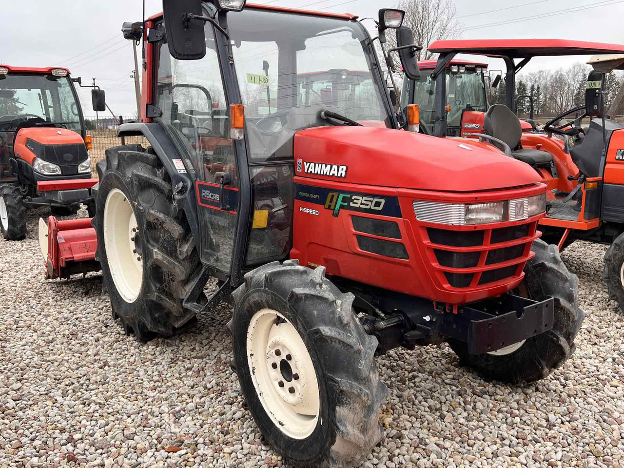 Yanmar AF350 Hi speed - Mini traktors: foto 2 Yanmar AF350 Hi speed - Mini traktors: foto 2