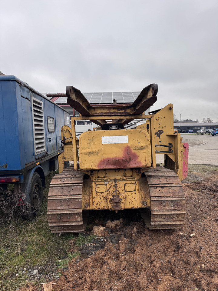 CATERPILLAR D 4 B līzingu CATERPILLAR D 4 B: foto 6