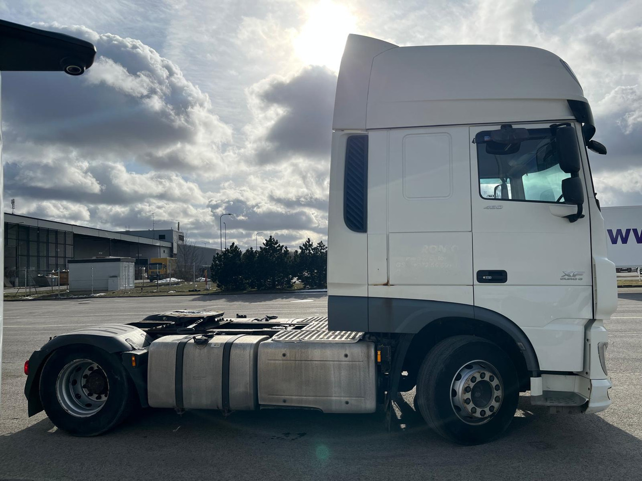 DAF XF460FT Manual - Vilcējs: foto 4 DAF XF460FT Manual - Vilcējs: foto 4