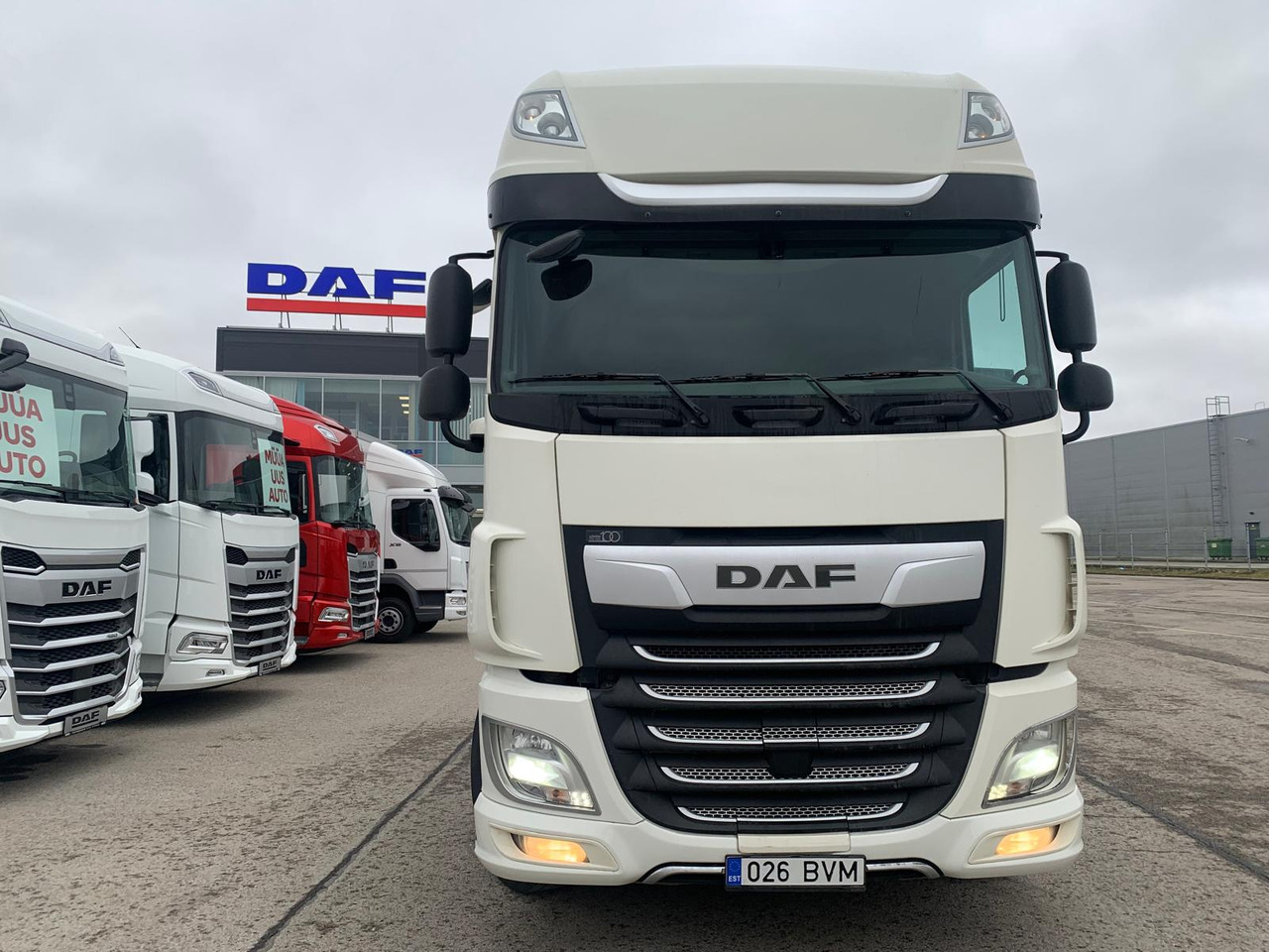 DAF XF480FT Push Floor Hydraulics - Vilcējs: foto 2 DAF XF480FT Push Floor Hydraulics - Vilcējs: foto 2