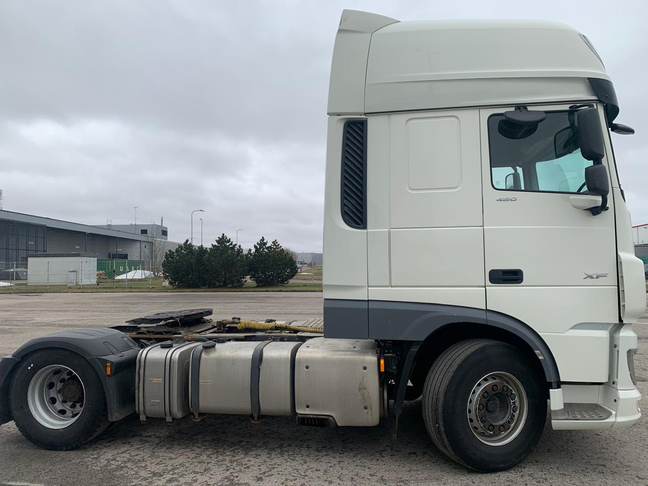 DAF XF480FT Push Floor Hydraulics - Vilcējs: foto 4 DAF XF480FT Push Floor Hydraulics - Vilcējs: foto 4