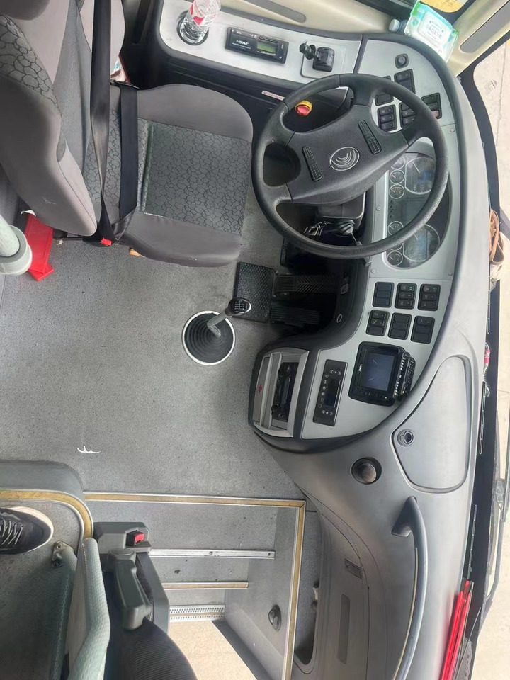 Starppilsētu autobuss YUTONG ZK6110: foto 6