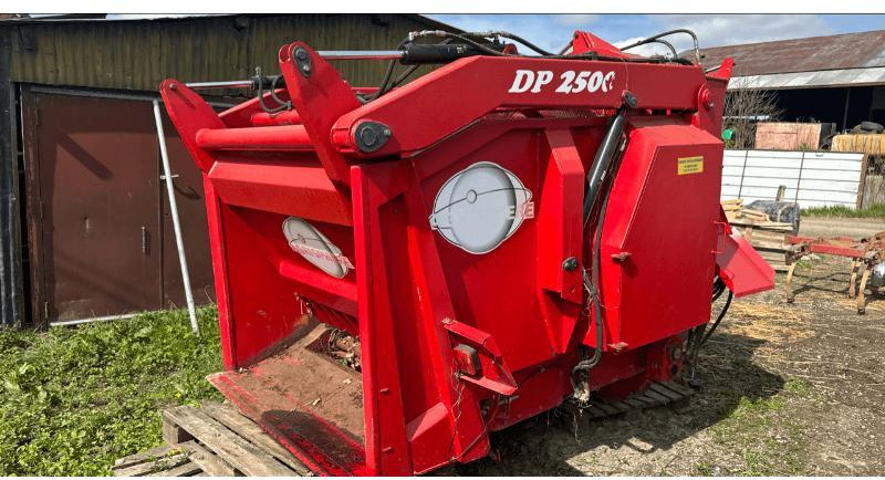 AGRISPHERE DP2500 - Lopbarības mikseris: foto 2 AGRISPHERE DP2500 - Lopbarības mikseris: foto 2