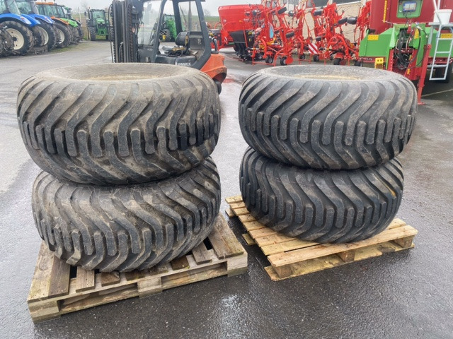 CEAT 550/60R22,5 - Ritenis: foto 3 CEAT 550/60R22,5 - Ritenis: foto 3