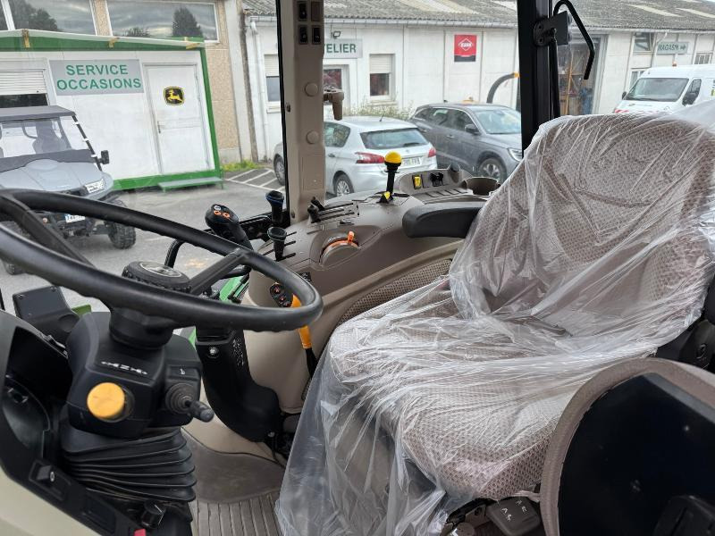 Traktors JOHN DEERE 5090M: foto 10