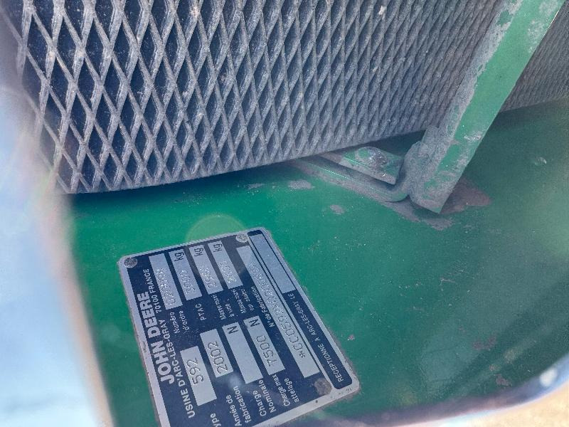 JOHN DEERE 592 - Rituļu prese: foto 4 JOHN DEERE 592 - Rituļu prese: foto 4