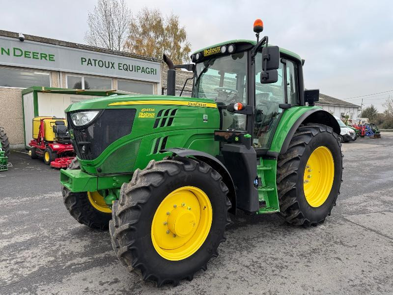 JOHN DEERE 6145M - Traktors: foto 1 JOHN DEERE 6145M - Traktors: foto 1