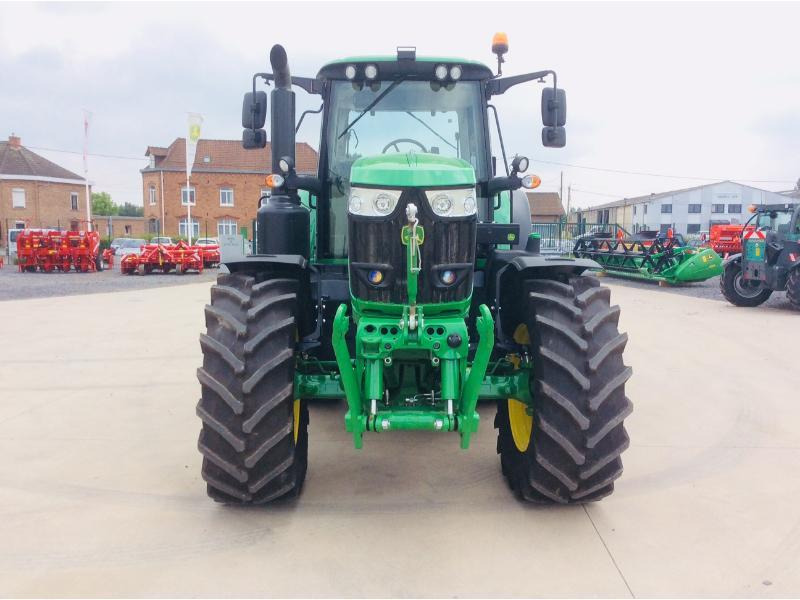 JOHN DEERE 6175M - Traktors: foto 2 JOHN DEERE 6175M - Traktors: foto 2