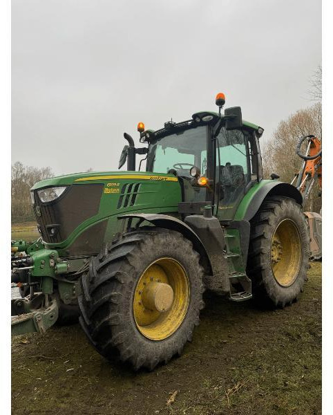 JOHN DEERE 6195R - Traktors: foto 1 JOHN DEERE 6195R - Traktors: foto 1