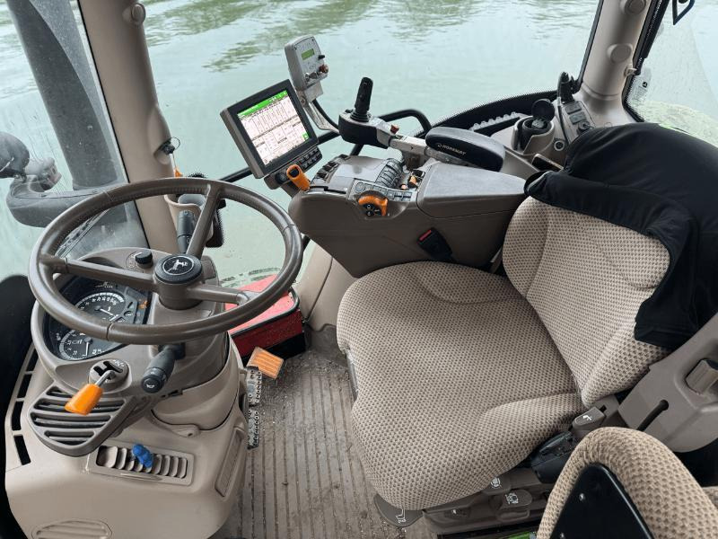 JOHN DEERE 6195R - Traktors: foto 2 JOHN DEERE 6195R - Traktors: foto 2