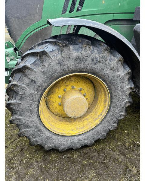 JOHN DEERE 6195R - Traktors: foto 4 JOHN DEERE 6195R - Traktors: foto 4