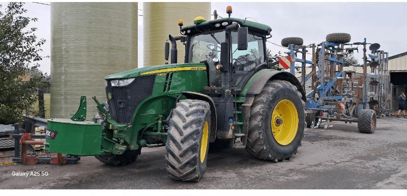 JOHN DEERE 7310R - Traktors: foto 1 JOHN DEERE 7310R - Traktors: foto 1
