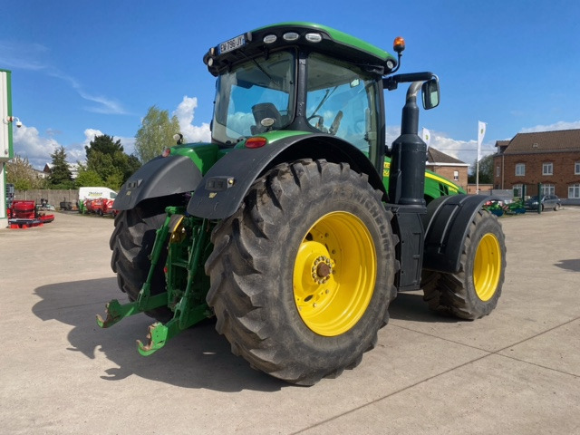 JOHN DEERE 8370R - Traktors: foto 4 JOHN DEERE 8370R - Traktors: foto 4