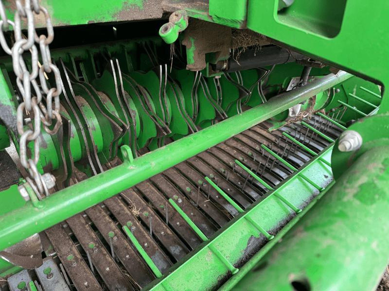 JOHN DEERE 864 MAXICUT - Rituļu prese: foto 3 JOHN DEERE 864 MAXICUT - Rituļu prese: foto 3