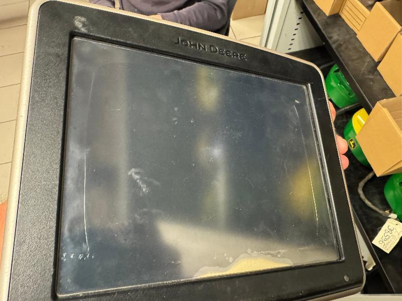 JOHN DEERE GS2630 - Navigācijas sistēma - Lauksaimniecības tehnika: foto 3 JOHN DEERE GS2630 - Navigācijas sistēma - Lauksaimniecības tehnika: foto 3