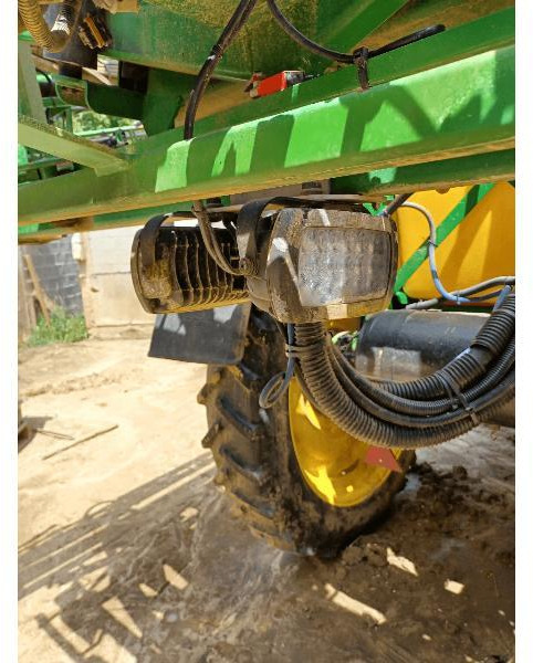 JOHN DEERE M740i - Piekabināmais miglotājs: foto 5 JOHN DEERE M740i - Piekabināmais miglotājs: foto 5