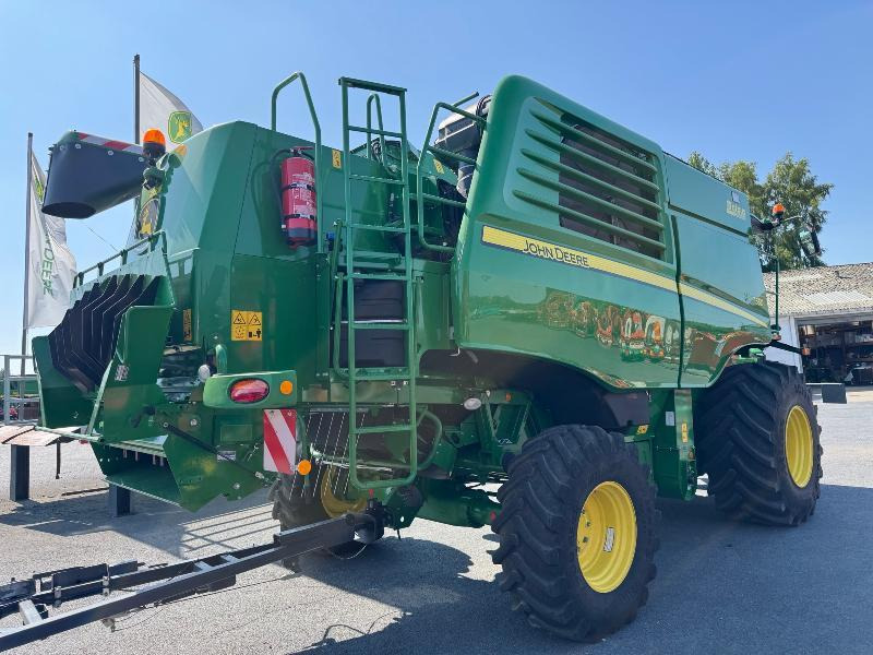 JOHN DEERE T550 - Labības kombains: foto 5 JOHN DEERE T550 - Labības kombains: foto 5