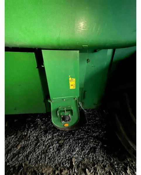 Labības kombains JOHN DEERE T560: foto 9