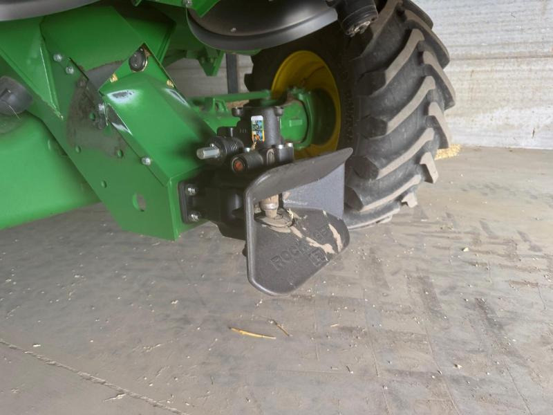 Labības kombains JOHN DEERE T660: foto 9