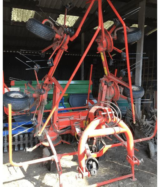 KUHN GF5801 - Vālotājs/ Ārdītājs: foto 1 KUHN GF5801 - Vālotājs/ Ārdītājs: foto 1