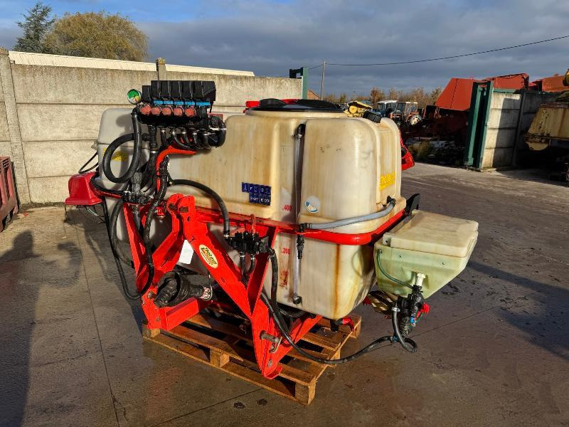 KUHN OPTIS P600 - Uzkarināmais miglotājs: foto 1 KUHN OPTIS P600 - Uzkarināmais miglotājs: foto 1