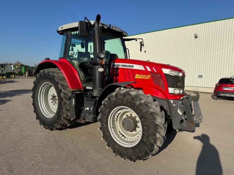 MASSEY-FERGUSON 6715 S DYNA VT - Traktors: foto 5 MASSEY-FERGUSON 6715 S DYNA VT - Traktors: foto 5