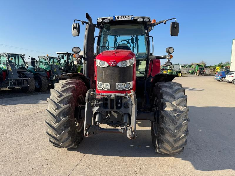 MASSEY-FERGUSON 6715 S DYNA VT - Traktors: foto 4 MASSEY-FERGUSON 6715 S DYNA VT - Traktors: foto 4